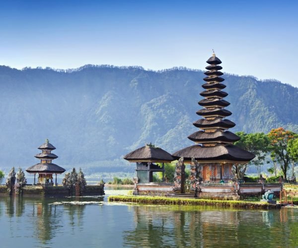 Ulun Danu Beratan Temple1