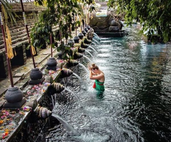 tirta empul3